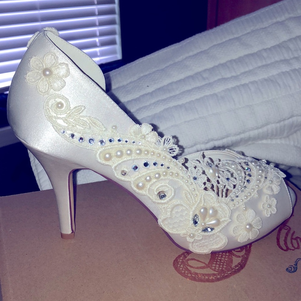 White Lace wedding heels